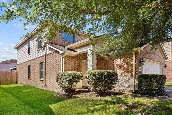 16454 Peyton Stone Circle, Houston, TX 77049