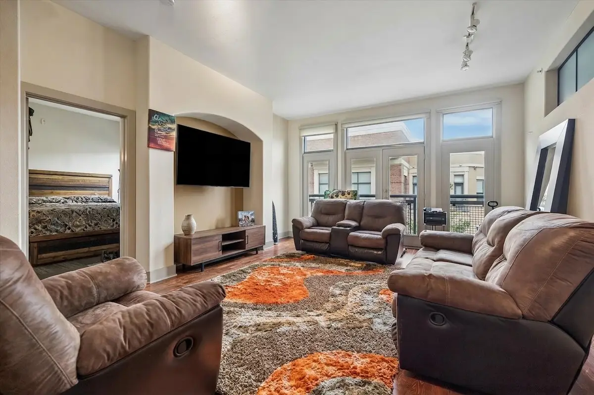 1901 Post Oak Boulevard #4104, Houston, TX 77056 - #1