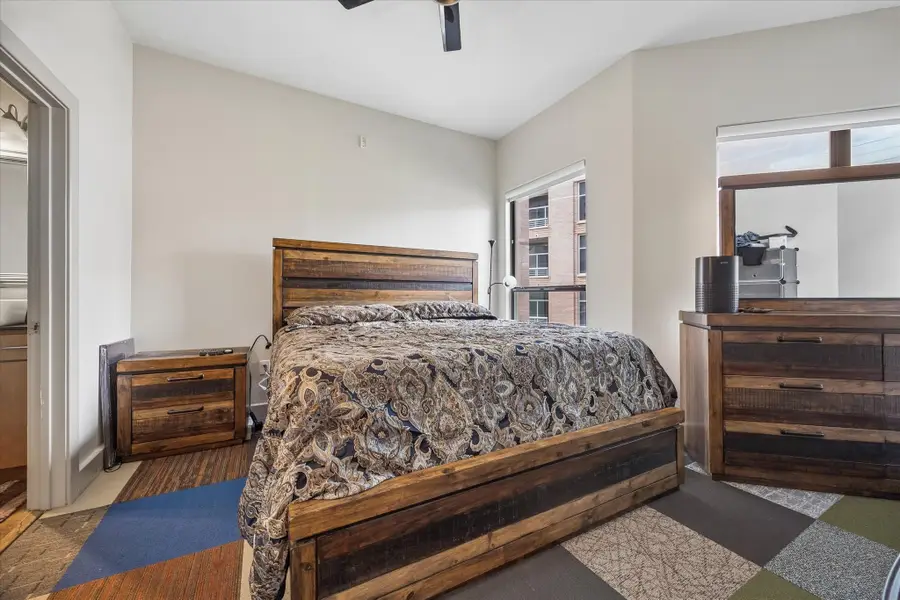 1901 Post Oak Boulevard #4104, Houston, TX 77056 - #3