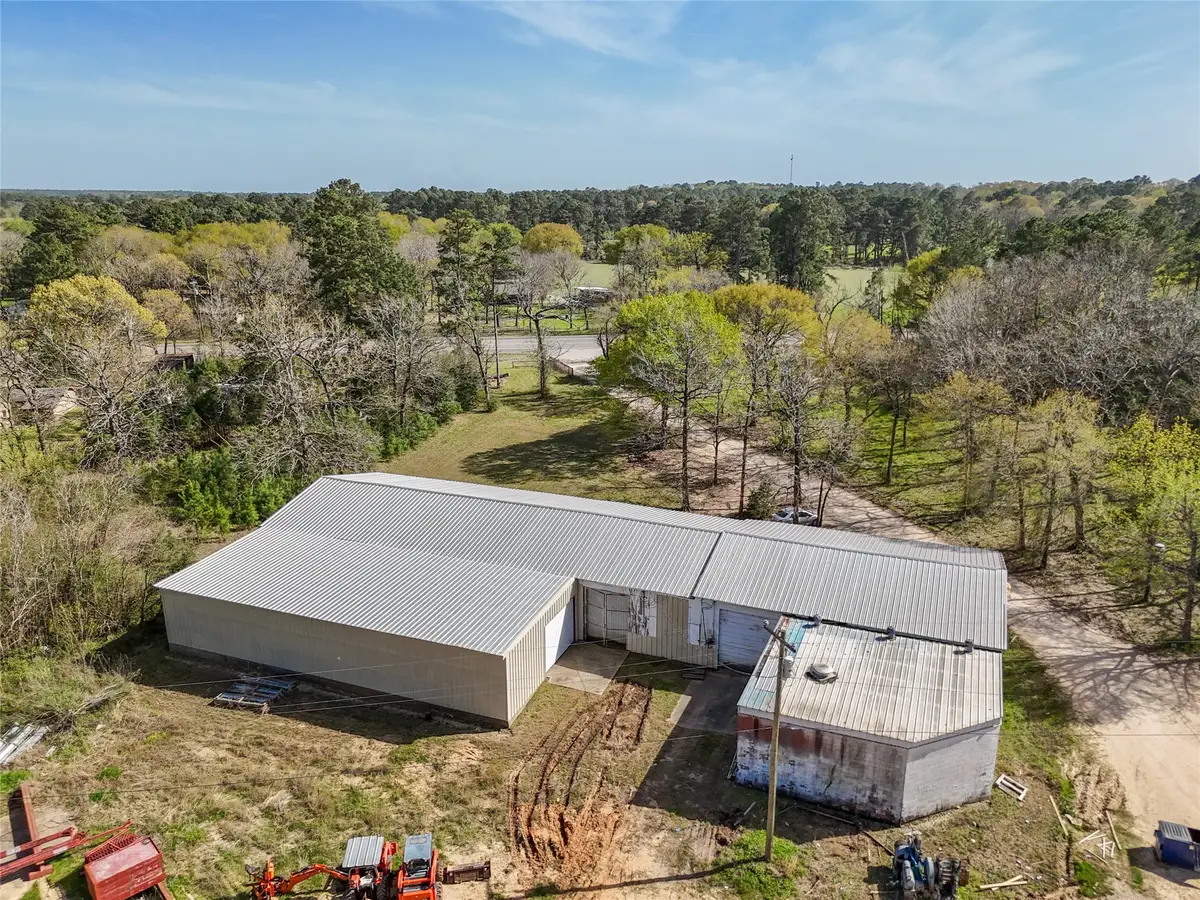 1893 Us Hwy 190 Drive, Huntsville, TX 77340 - #1