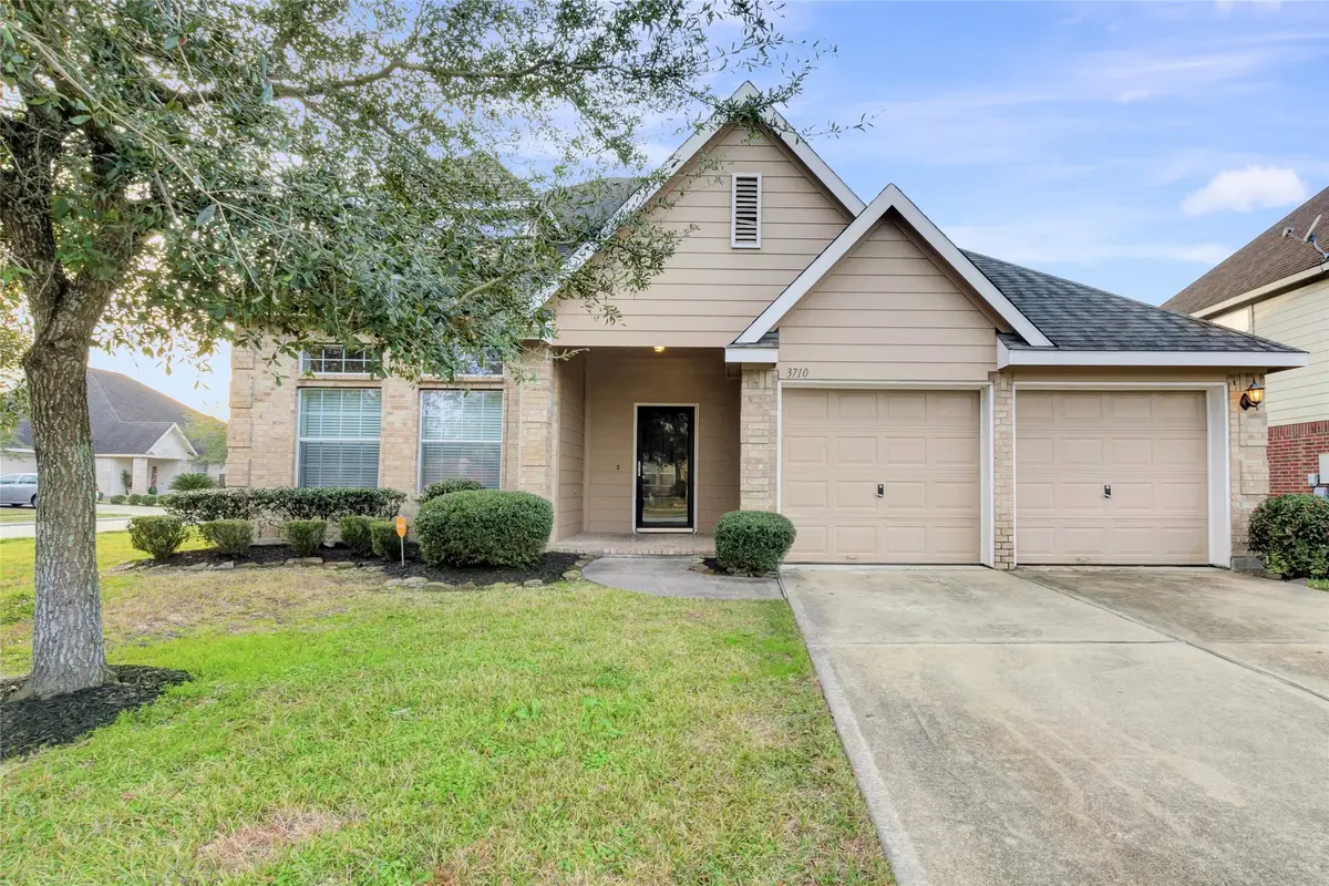 3710 Banyan Wood Way, Pearland, TX 77584 - Image #1