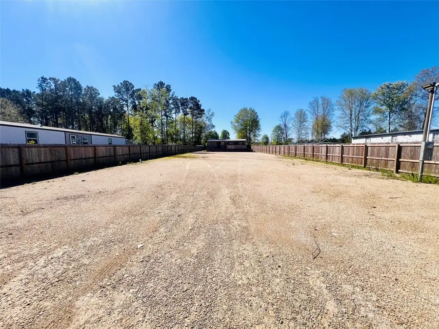 960 County Road 5021, Cleveland, TX 77327 - #2