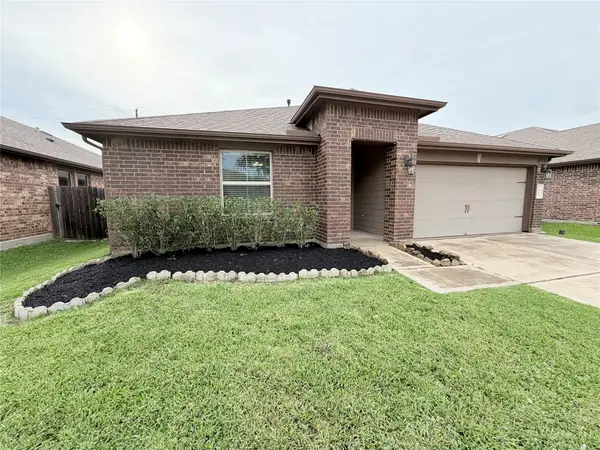 7410 Highland Chase Drive, Richmond, TX 77407