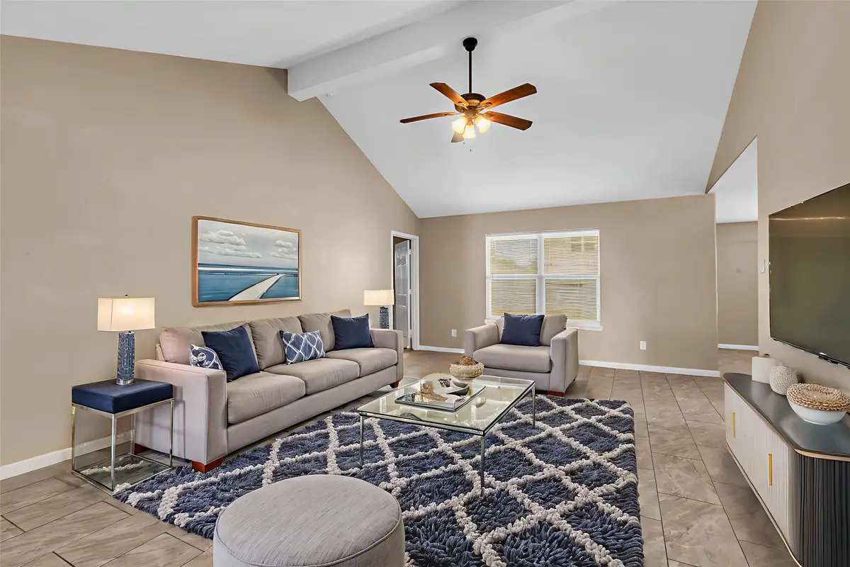 804 Indigo Springs Lane, La Marque, TX 77568 - Image #1