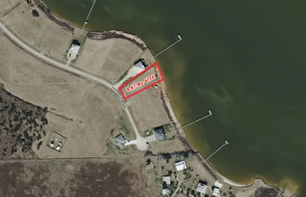836 Windswept Drive, Port Lavaca, TX 77979