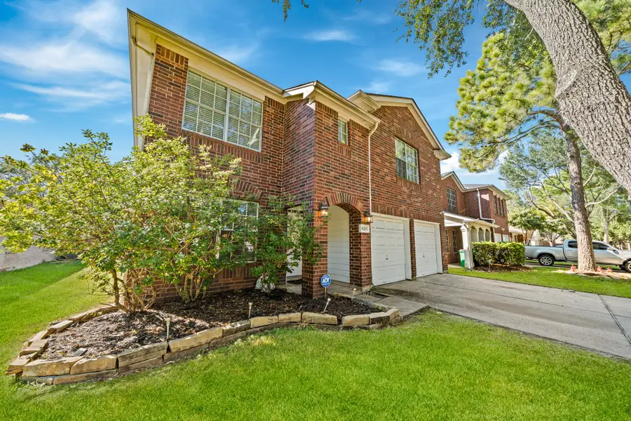 10211 E Summit Canyon Drive, Houston, TX 77095 - Image #3