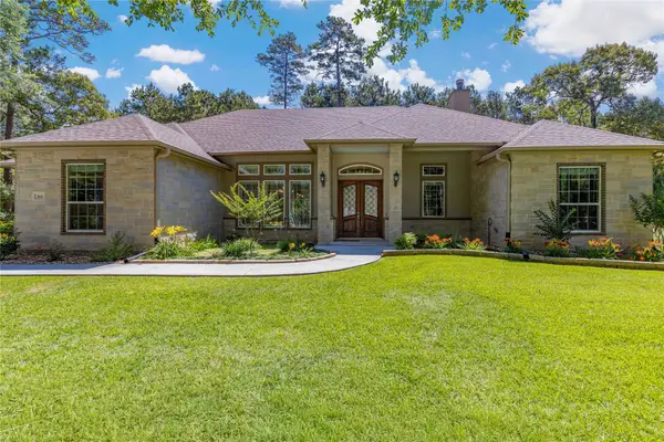 166 Rim Rock Road, Huntsville, TX 77340