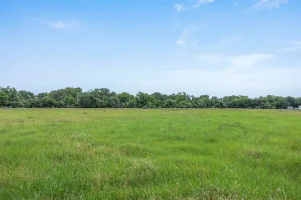 120 Avenue M, Somerville, TX 77879