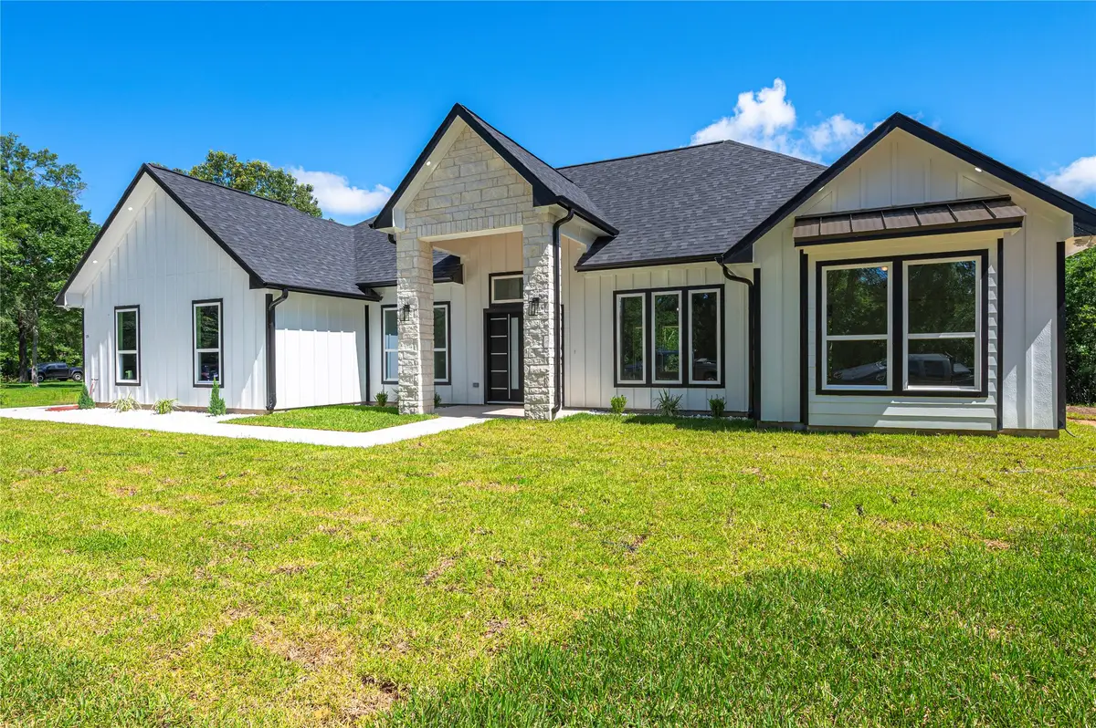 374 County Road 6490, Dayton, TX 77535 - #1
