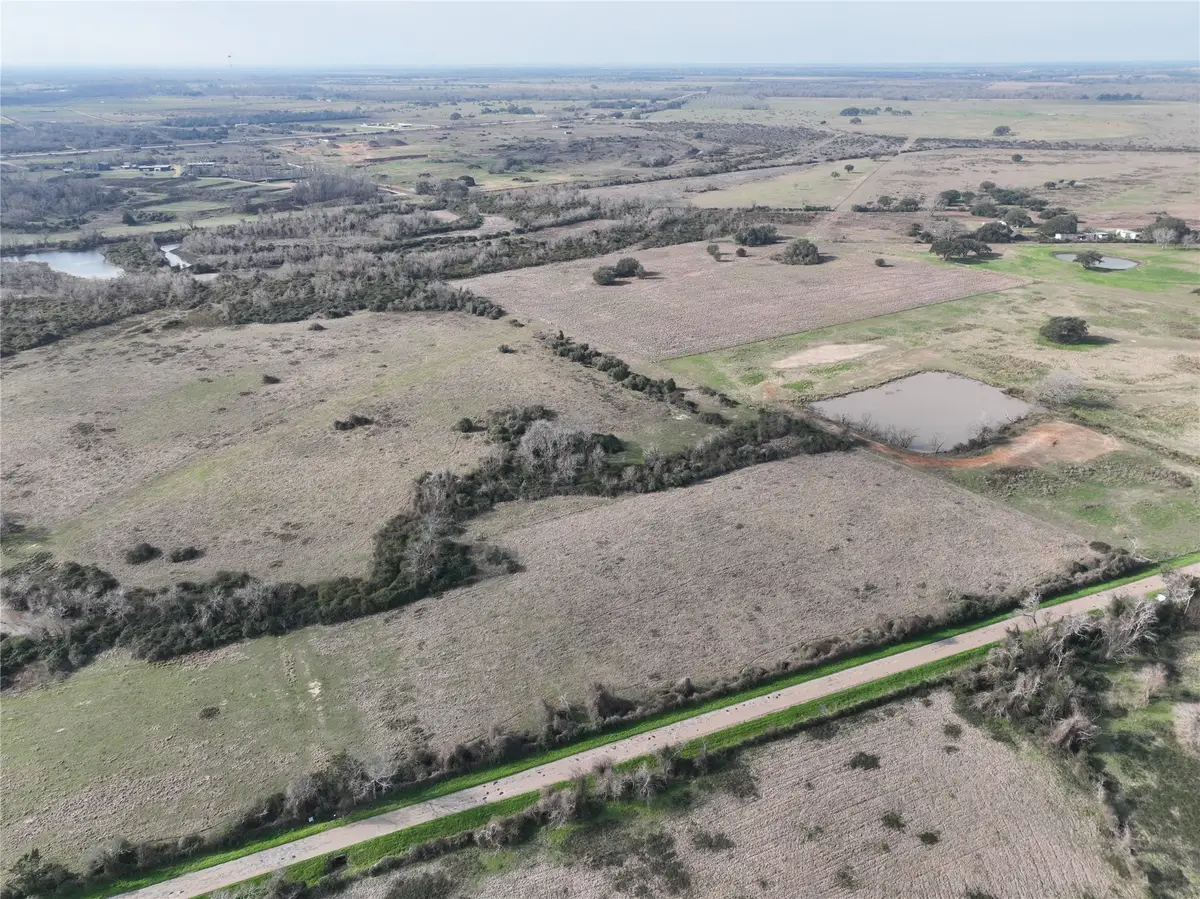 000 20ac Schindler Road, Alleyton, TX 78935 - #1