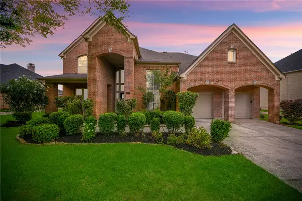 2008 Anchor Bay Court, Pearland, TX 77584