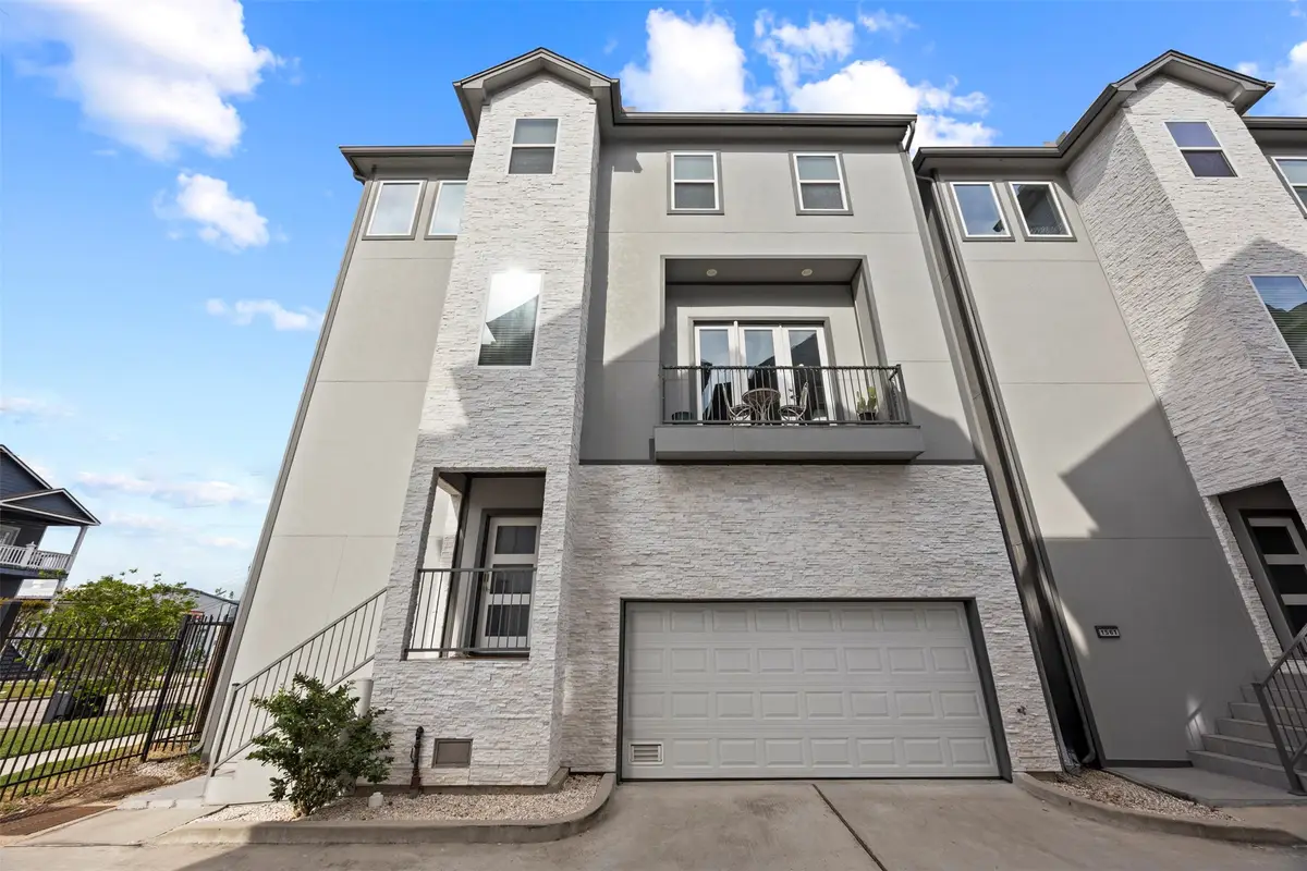 1565 W 22nd Street, Houston, TX 77008 - #1