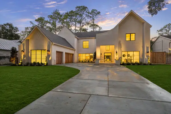 31 Knipp Road, Houston, TX 77024