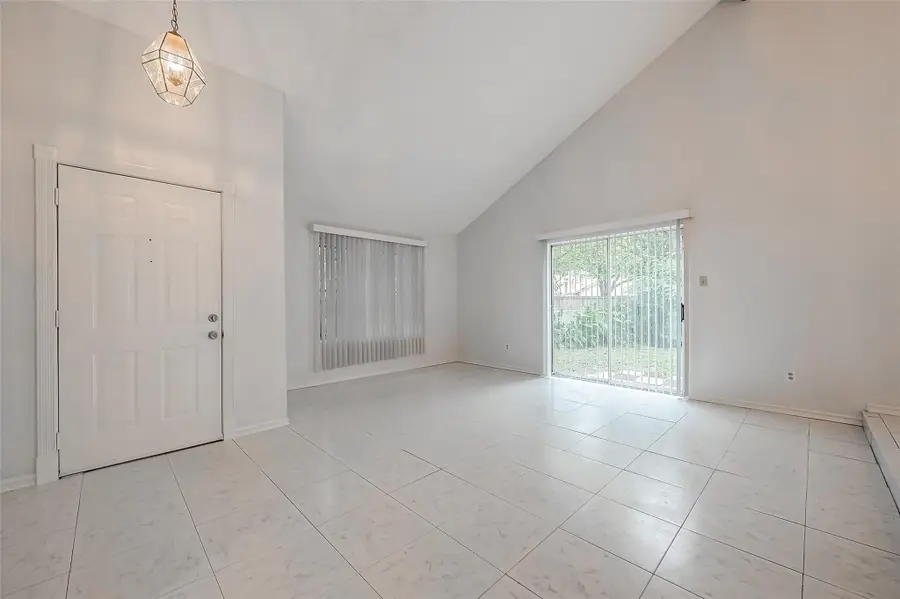 2915 Windchase Boulevard, Houston, TX 77082 - #3