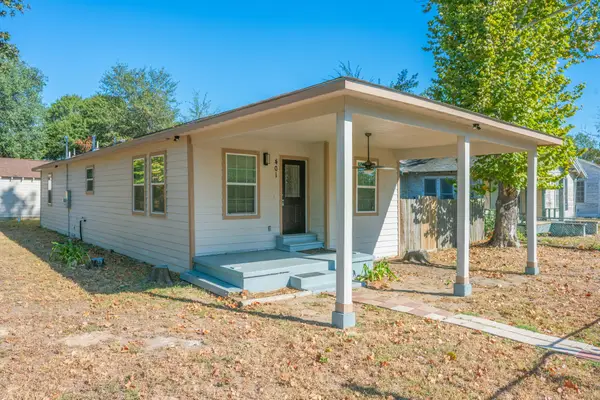 401 E Third Street, Hearne, TX 77859