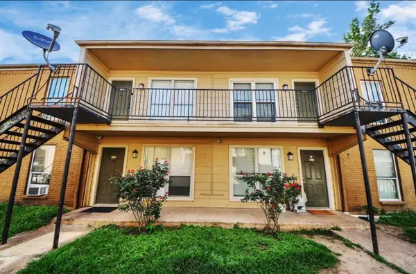 8100 Creekbend Drive #104, Houston, TX 77071