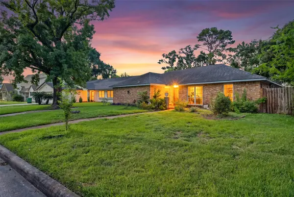 5714 Arbor Vitae Drive, Houston, TX 77092