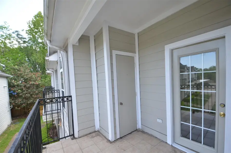 11045 Landswalk Drive #122, Houston, TX 77099 - #3