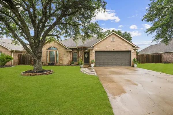 11718 Santa Fe Trail, Santa Fe, TX 77510