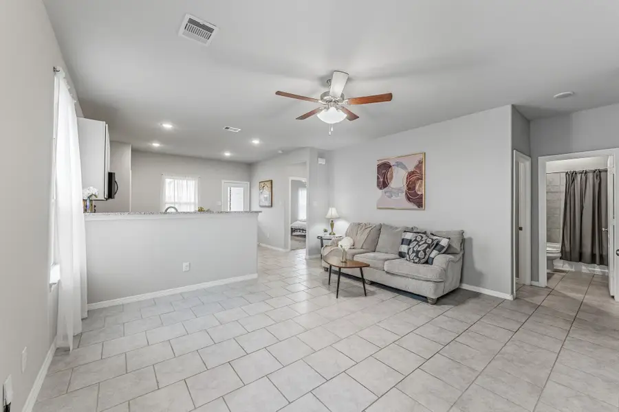 25843 Hickory Pecan Trail, Tomball, TX 77375 - Image #2