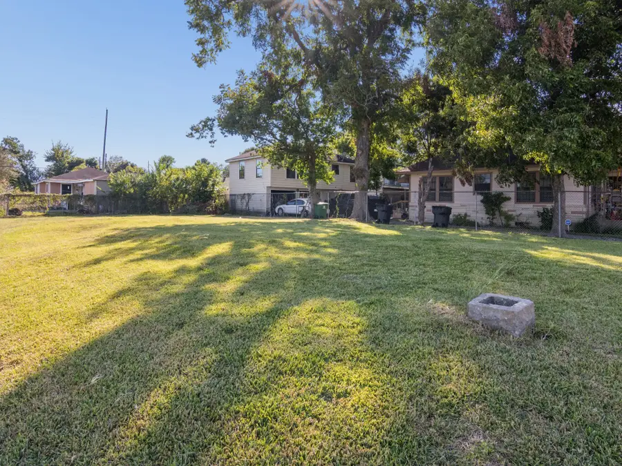 6950 Canal Street, Houston, TX 77011 - #2