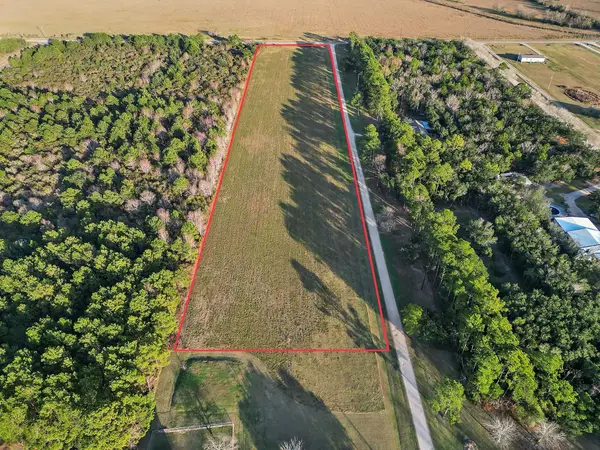 0 Bayshore Rd Road, Anahuac, TX 77514