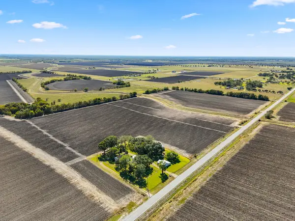 00 Vrlla Road, Guy, TX 77444