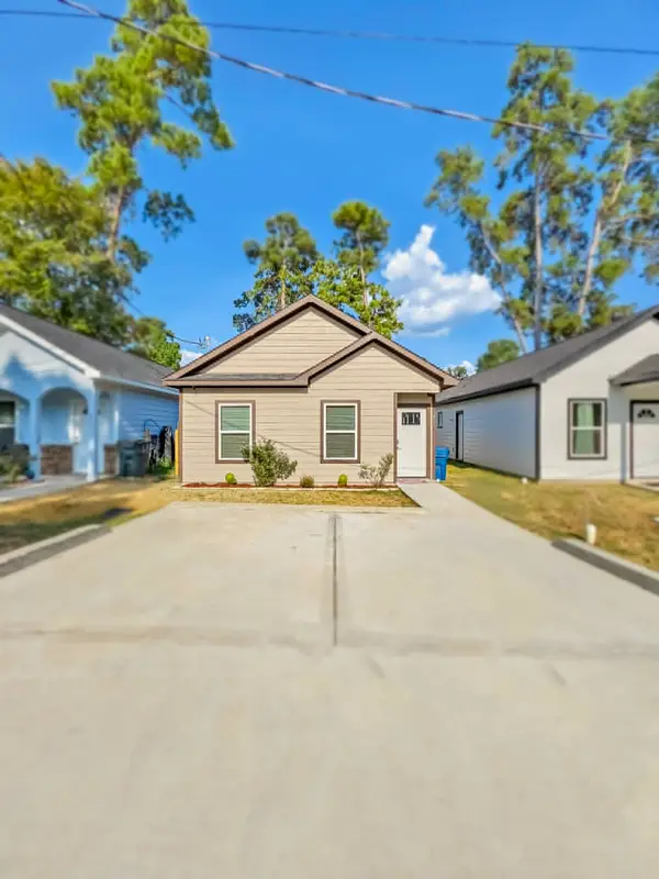 861 Palmdate, Montgomery, TX 77316