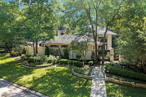 58 Redbud Ridge Place, The Woodlands, TX 77380