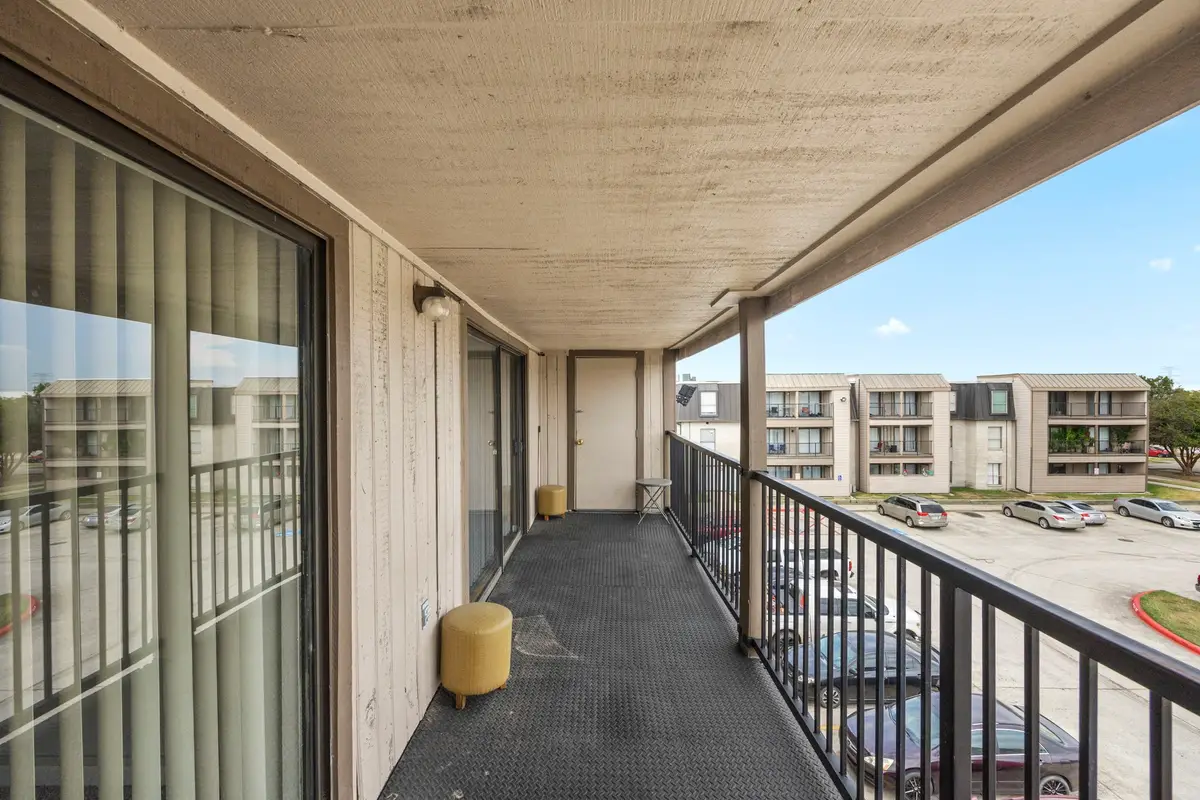 206 Plaza Verde Drive #D35, Houston, TX 77038 - Image #1