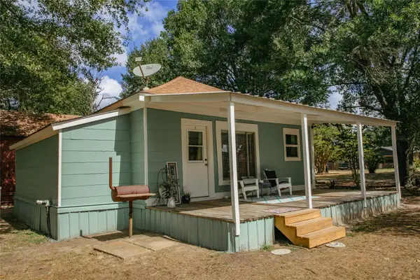 845 2nd Street, Somerville, TX 77879