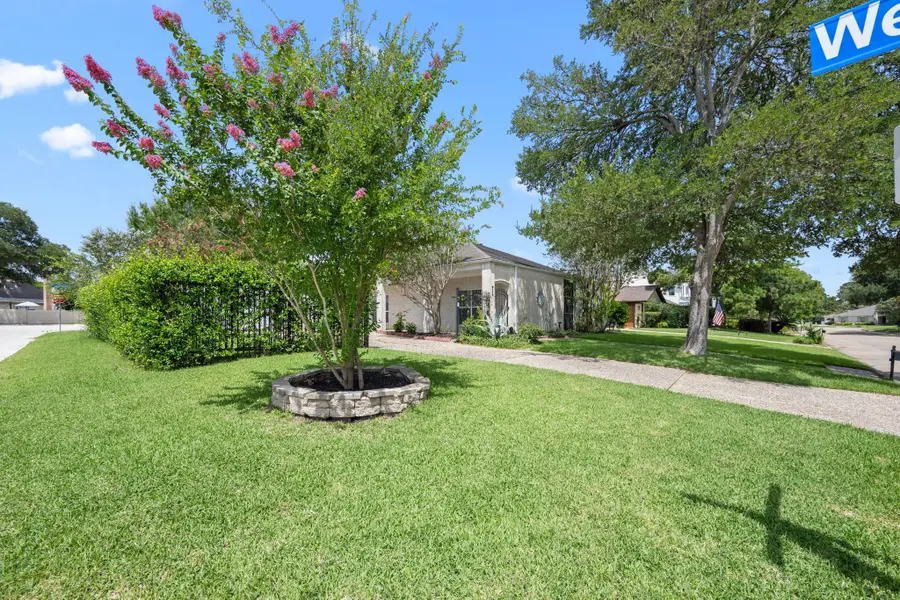 1 Wellington Lane, Sugar Land, TX 77478 - #2