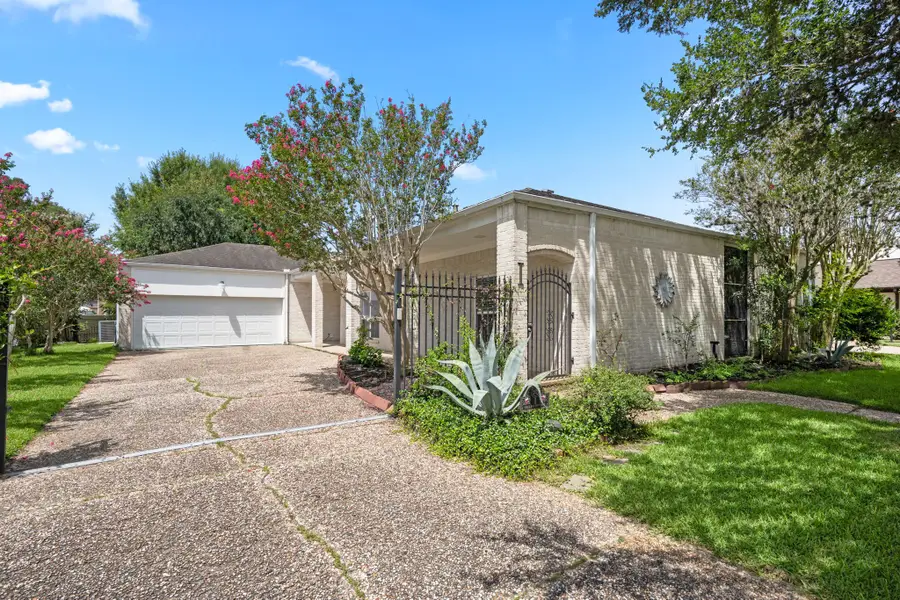 1 Wellington Lane, Sugar Land, TX 77478 - #3