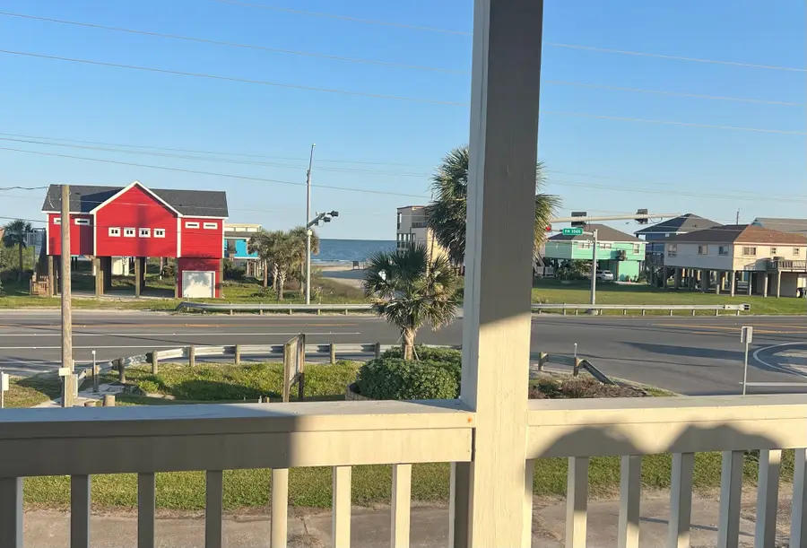 4235 San Jacinto Drive, Galveston, TX 77554 - #2