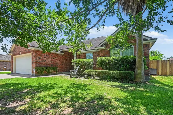 10499 Autry Drive Drive, Santa Fe, TX 77510