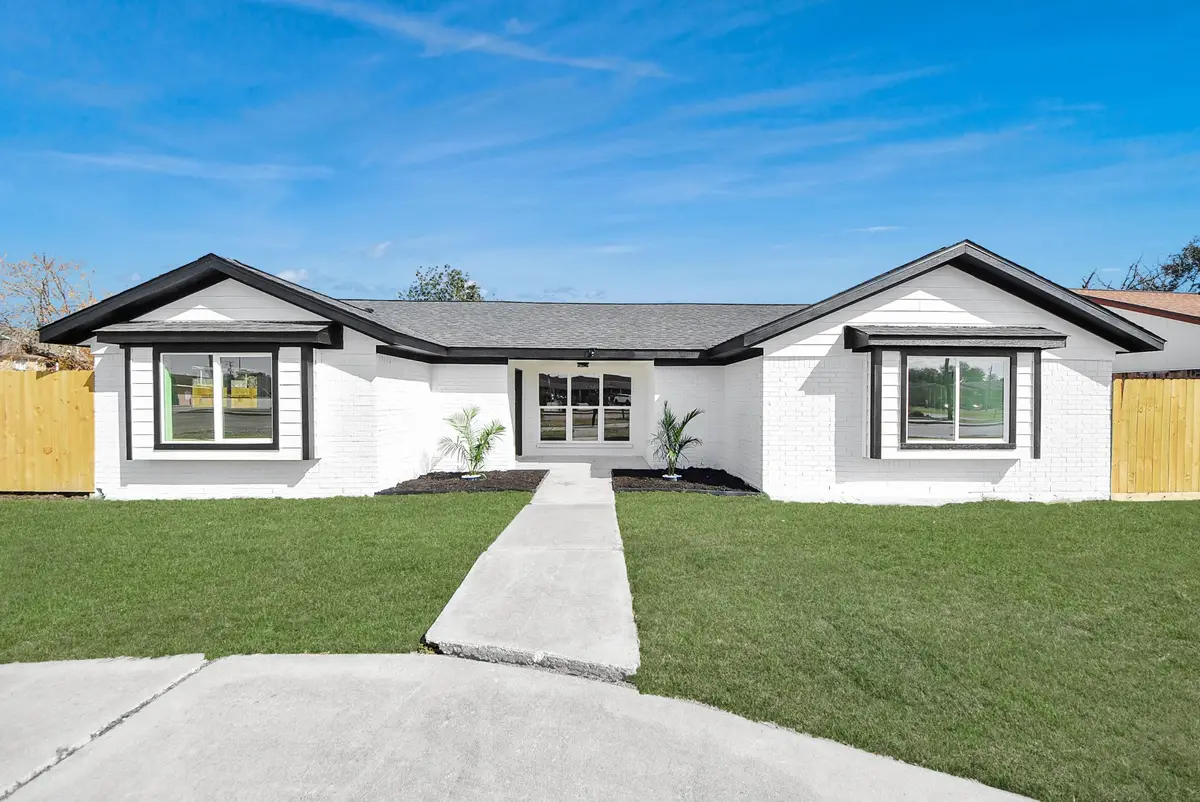 2701 Mustang Road, Alvin, TX 77511 - #1