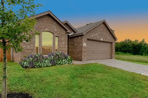 12443 Lake Conroe Hills Drive, Willis, TX 77318