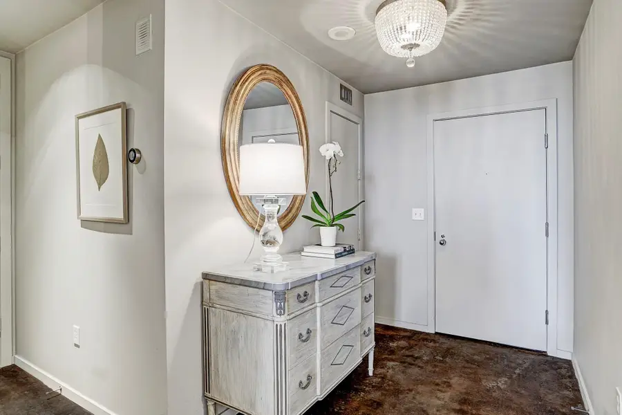 5110 San Felipe Street #31W, Houston, TX 77056 - #2