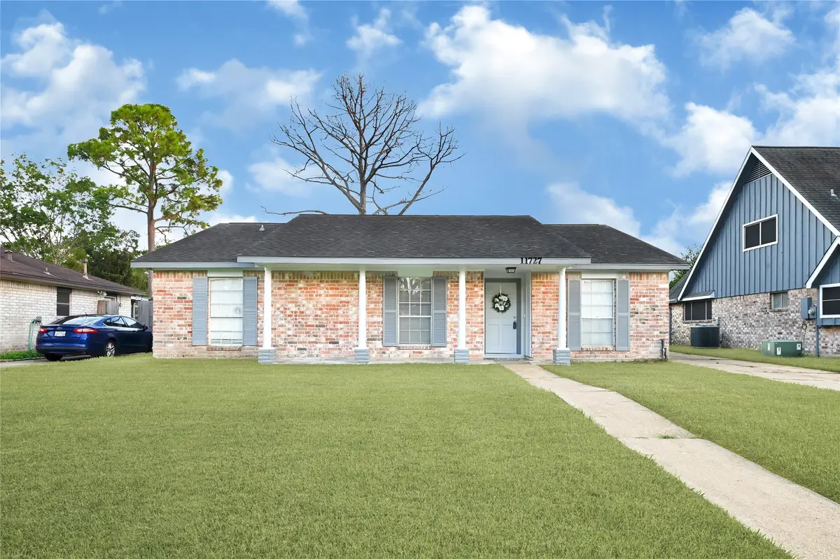 11727 Scottsdale Drive, Stafford, TX 77477 - #1