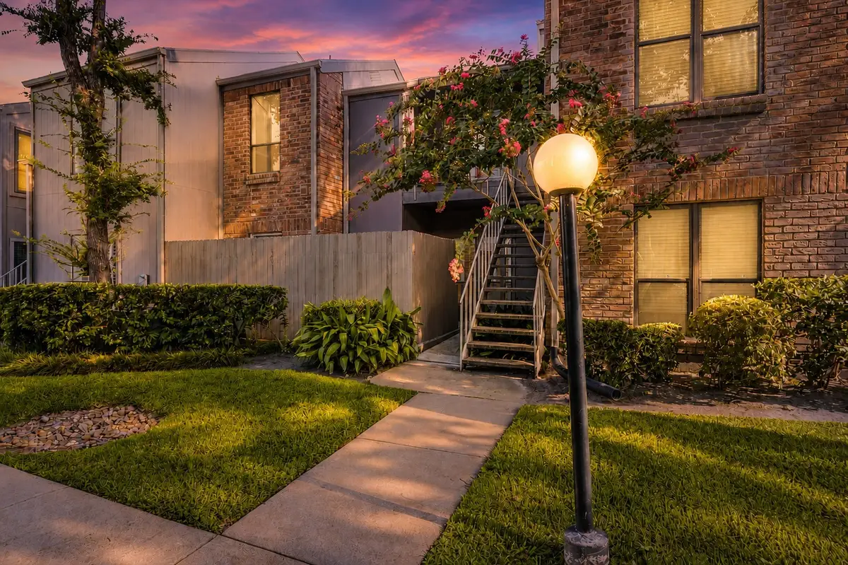 1201 Bering Drive #45, Houston, TX 77057 - #1