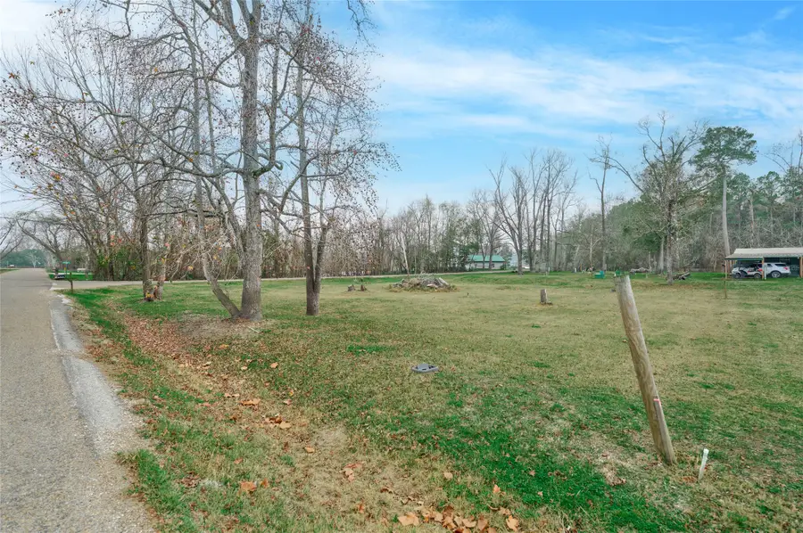 26 Lake View Drive, Huntsville, TX 77320 - Image #3