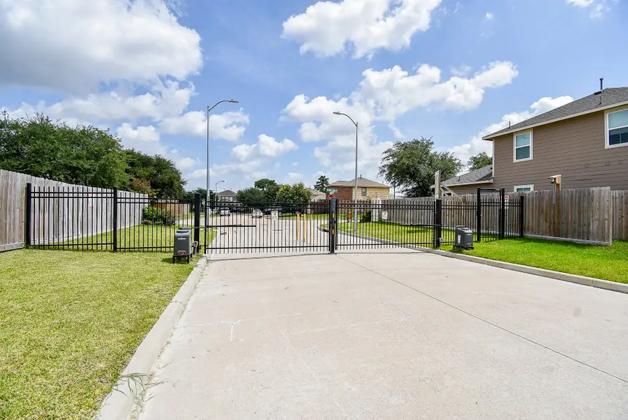 2827 Pine Estate Lane, Houston, TX 77014 - #2
