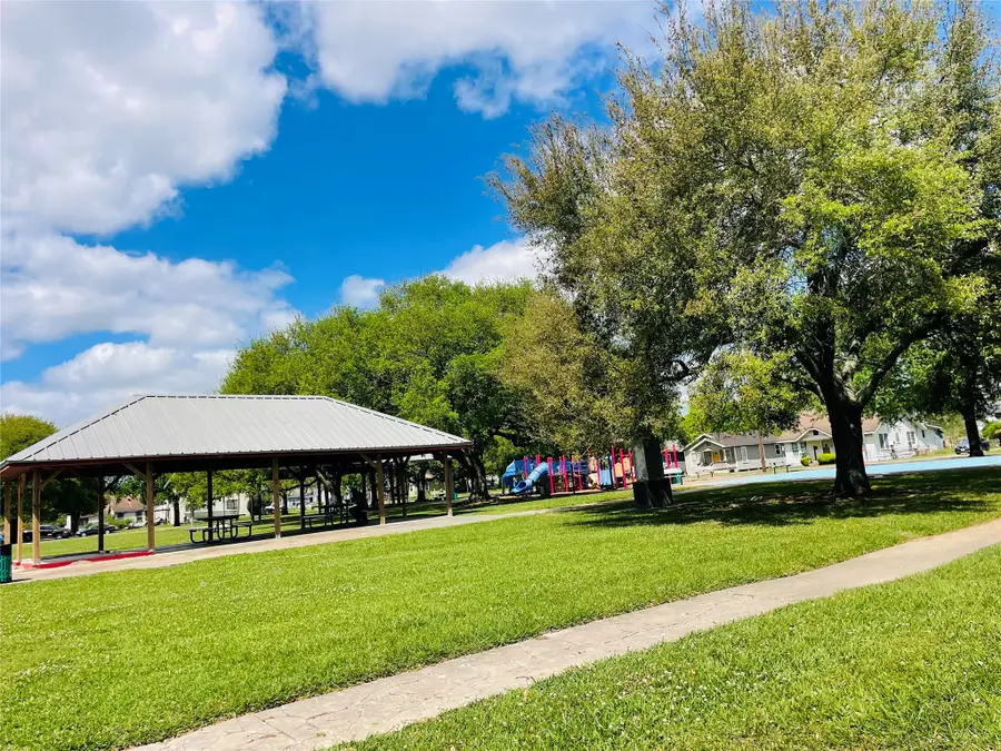 1460 Prairie Street, Beaumont, TX 77701 - #3