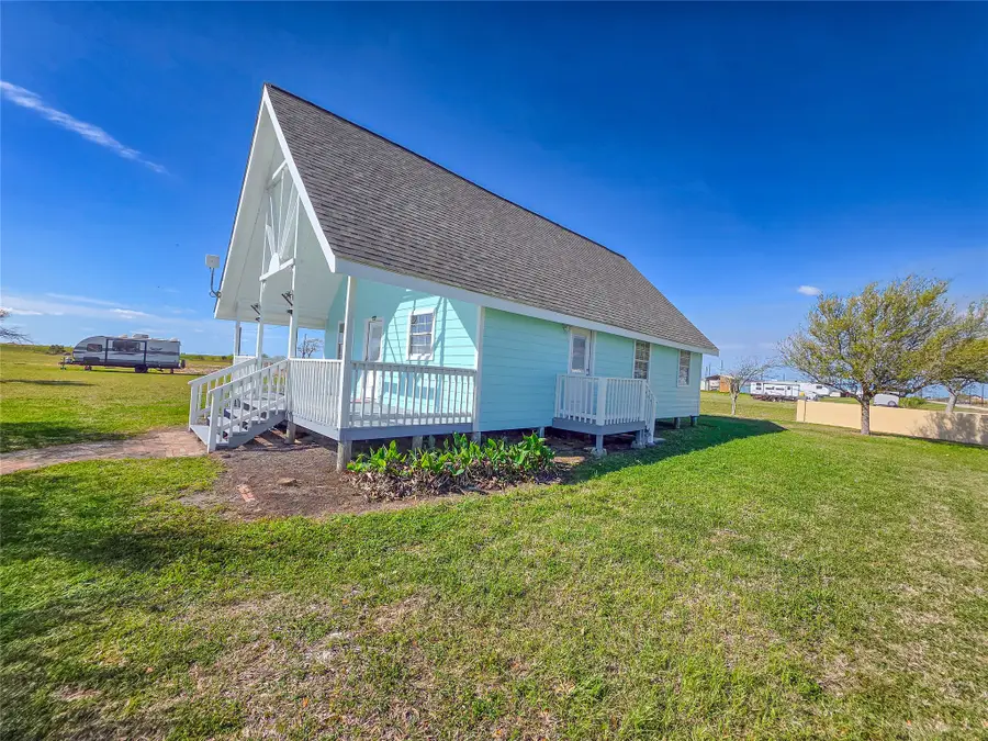 376 Haddock Drive, Palacios, TX 77465 - #3