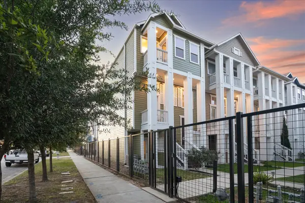 615 W 24th Street, Houston, TX 77008