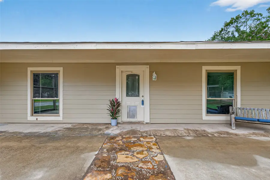 23381 Micke, New Caney, TX 77357 - Image #2