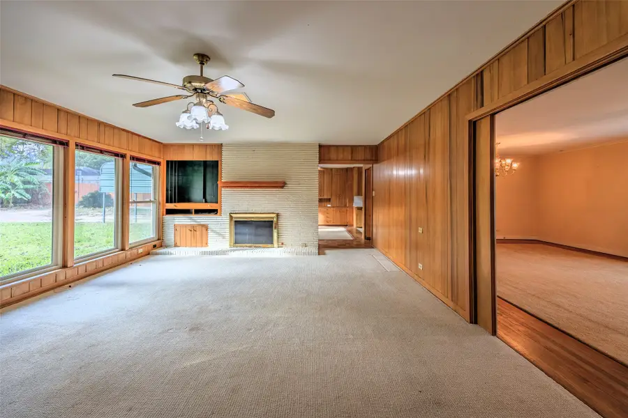 1700 S Park Street, Brenham, TX 77833 - Image #2