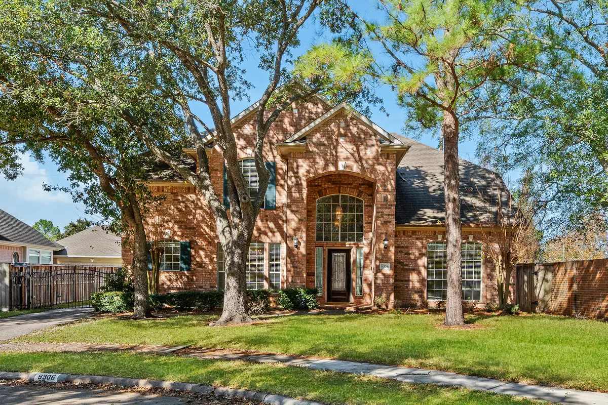 9306 Lochflora Drive, Spring, TX 77379 - Image #1