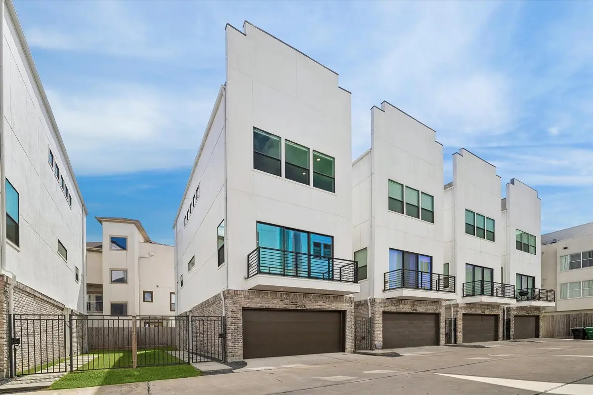 5707 Larkin Street #B, Houston, TX 77007 - #1