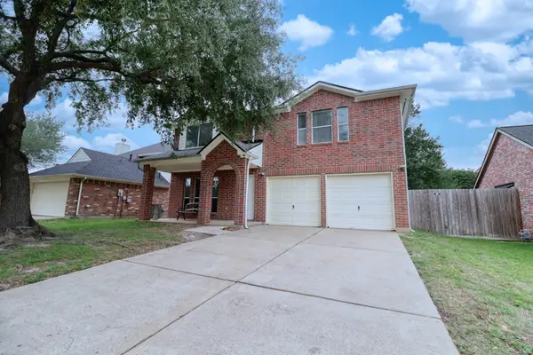 8723 Creek Willow Dr, Tomball, TX 77375